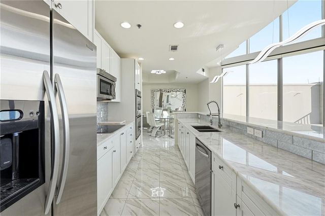 2795 Peachtree NE Road 2604, Atlanta, GA 30305