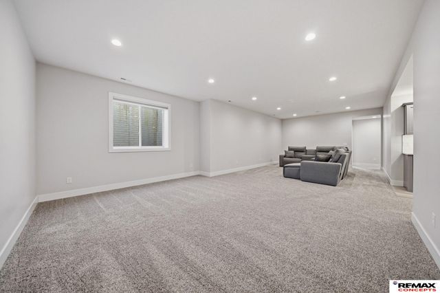 836 W Miramonte Road, Lincoln, NE 68523