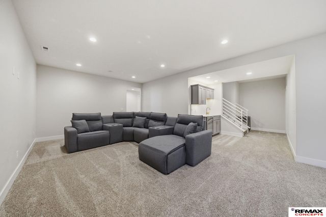 836 W Miramonte Road, Lincoln, NE 68523