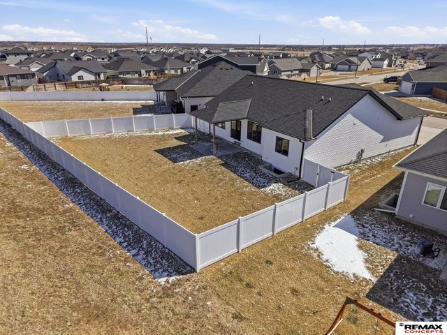 836 W Miramonte Road, Lincoln, NE 68523