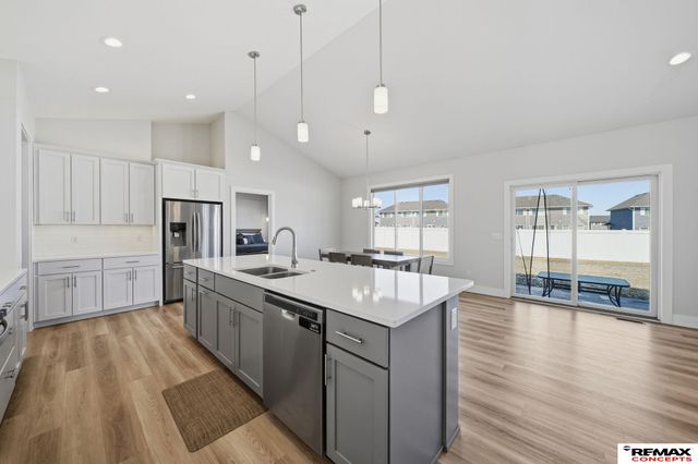 836 W Miramonte Road, Lincoln, NE 68523