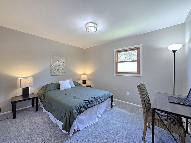 3200 15th AVENUE, South Milwaukee, WI 53172