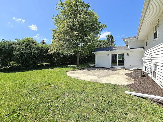 3200 15th AVENUE, South Milwaukee, WI 53172