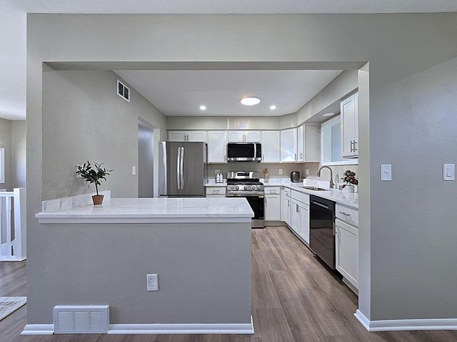 3200 15th AVENUE, South Milwaukee, WI 53172