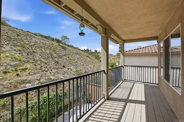 560 Via Del Caballo, San Marcos, CA 92078