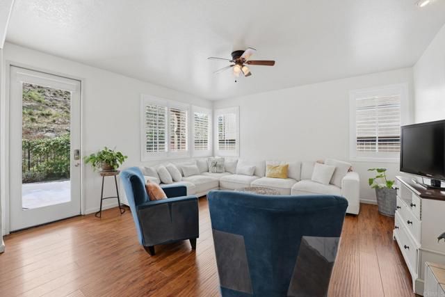 560 Via Del Caballo, San Marcos, CA 92078