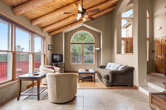 37 Paseo Del Pinon, Santa Fe, NM 87508