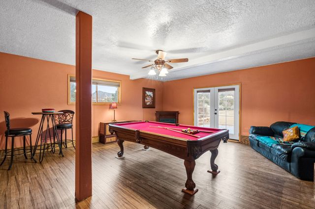 37 Paseo Del Pinon, Santa Fe, NM 87508