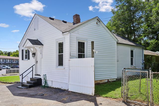 549 Crossway Ave, Murfreesboro, TN 37130