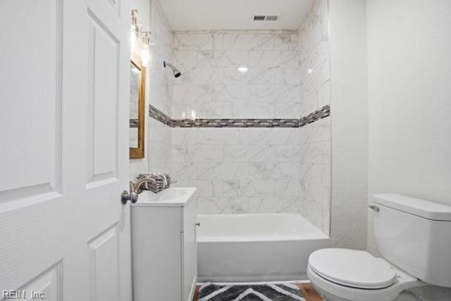 2008 Elm AVE, Portsmouth, VA 23704