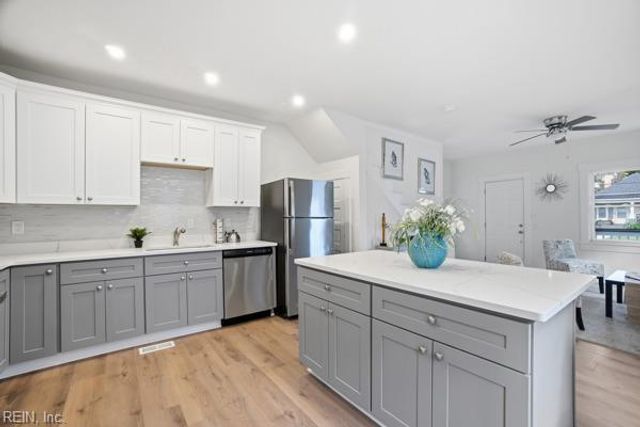 2008 Elm AVE, Portsmouth, VA 23704