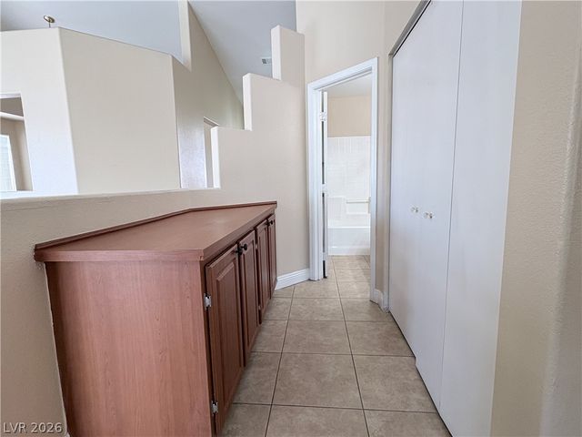 1613 Crystal Chimes Drive, Las Vegas, NV 89106