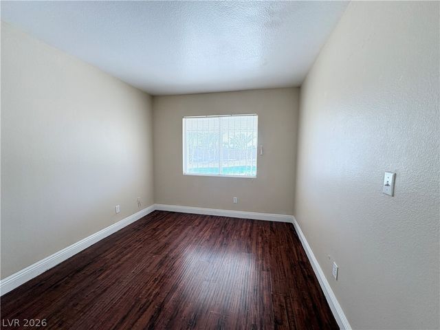 1613 Crystal Chimes Drive, Las Vegas, NV 89106