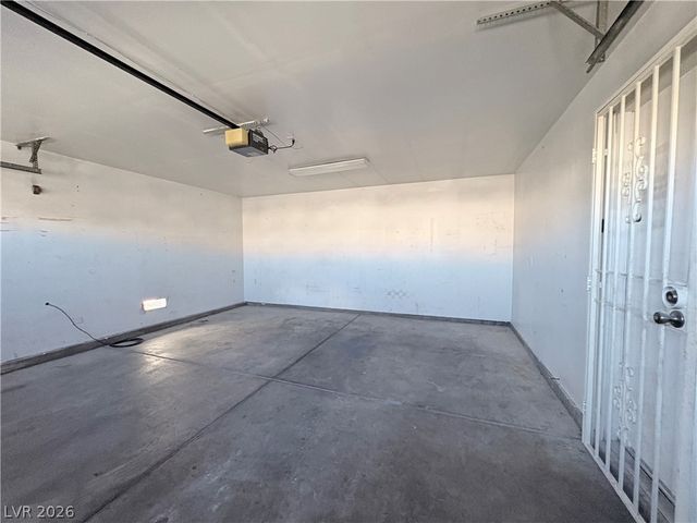 1613 Crystal Chimes Drive, Las Vegas, NV 89106