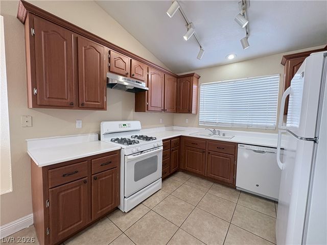 1613 Crystal Chimes Drive, Las Vegas, NV 89106