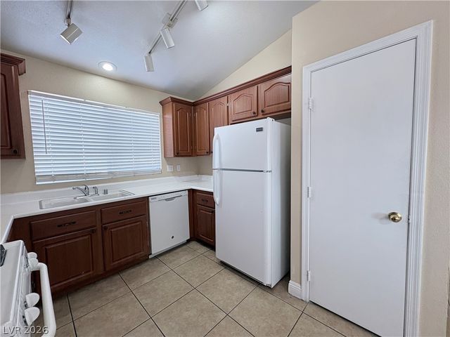 1613 Crystal Chimes Drive, Las Vegas, NV 89106