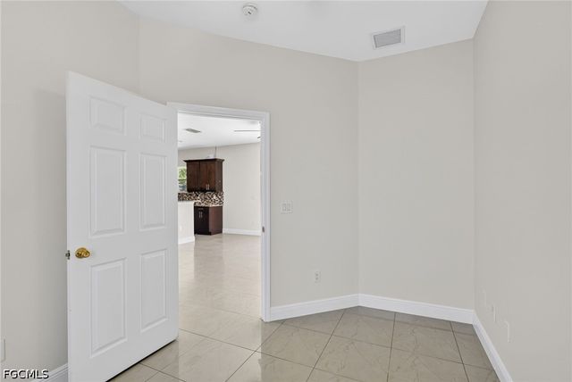 2770 70th AVE NE, Naples, FL 34120