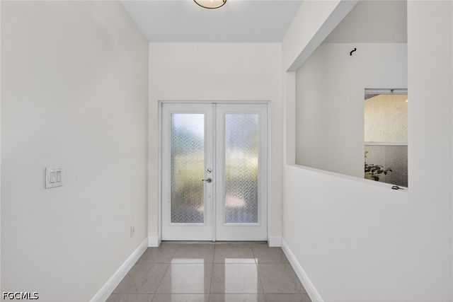 2770 70th AVE NE, Naples, FL 34120