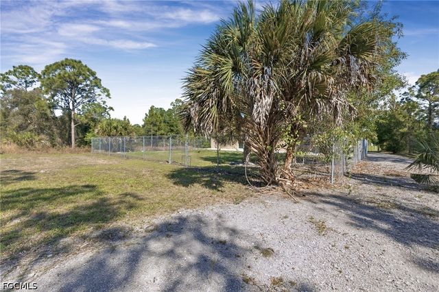 2770 70th AVE NE, Naples, FL 34120