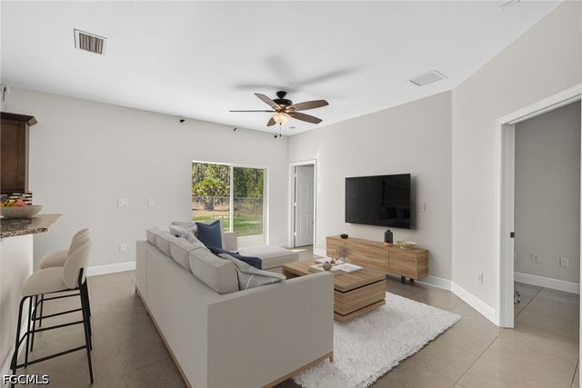 2770 70th AVE NE, Naples, FL 34120