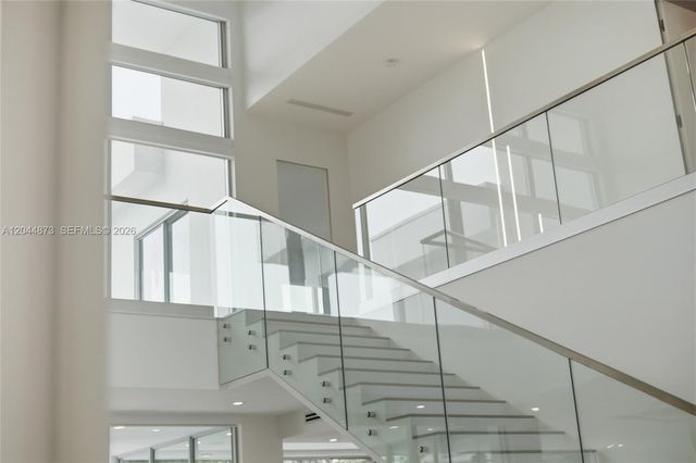 91 Fiesta Way, Fort Lauderdale, FL 33301