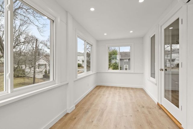 37 Fountain Rd 2, Arlington, MA 02476