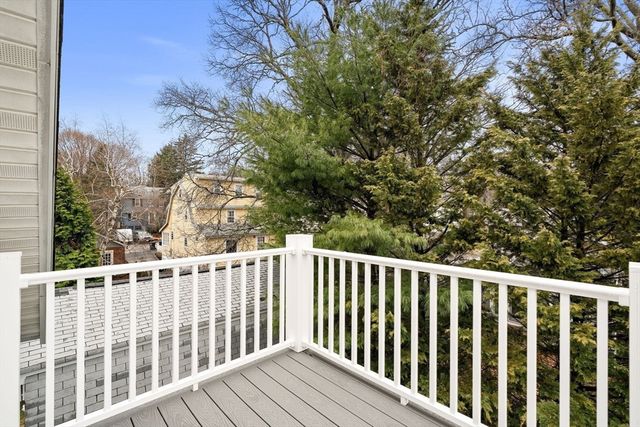 37 Fountain Rd 2, Arlington, MA 02476