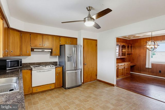 5104 S CHURCH ST, Lineboro Cpo, MD 21102