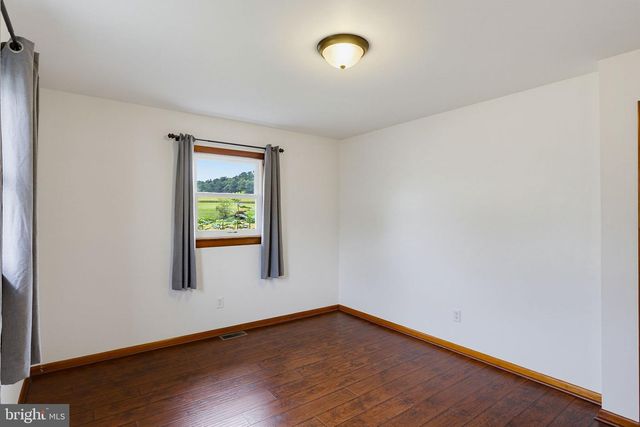 5104 S CHURCH ST, Lineboro Cpo, MD 21102