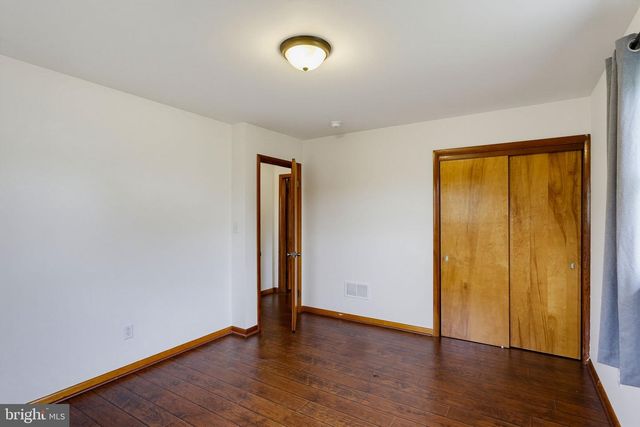 5104 S CHURCH ST, Lineboro Cpo, MD 21102