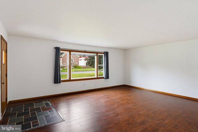 5104 S CHURCH ST, Lineboro Cpo, MD 21102