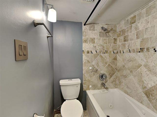 2986 Buttonwood Drive, Carrollton, TX 75006