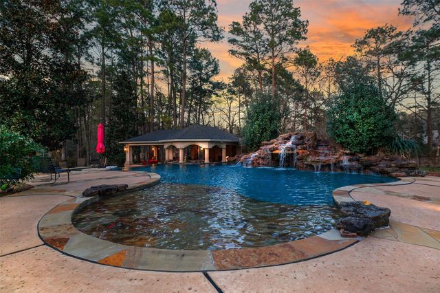 28053 Cross Way Oaks, Magnolia, TX 77355