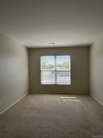 1151 Alameda Boulevard, Troy, MI 48085
