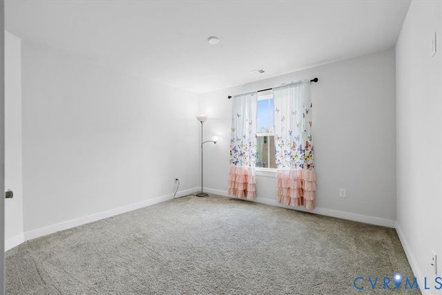 9244 Fairfield Farm Ct, Mechanicsville, VA 23116
