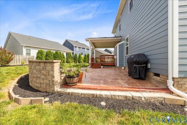 9244 Fairfield Farm Ct, Mechanicsville, VA 23116