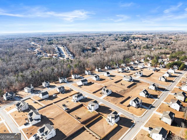 1230 Homeward Trail, Hoschton, GA 30548