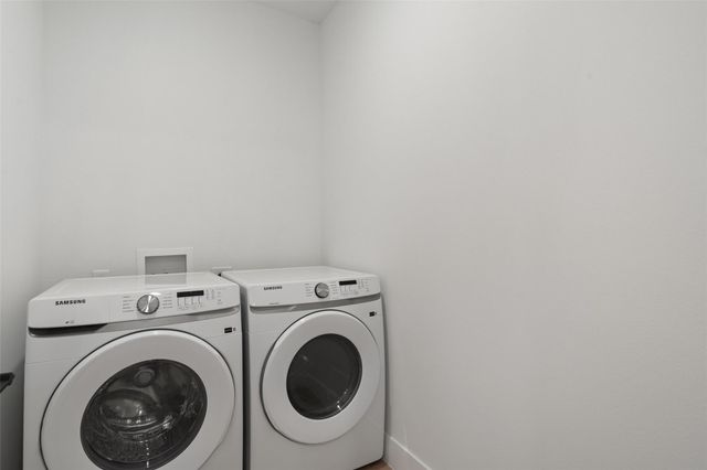 1701 Simond Ave 206, Austin, TX 78723