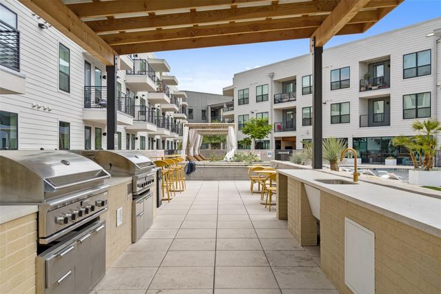 1701 Simond Ave 206, Austin, TX 78723