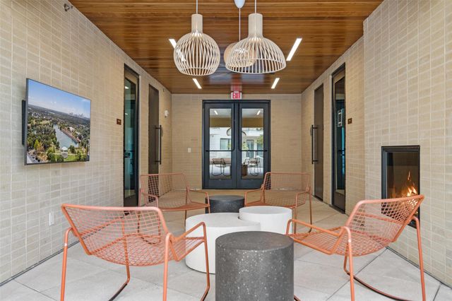 1701 Simond Ave 206, Austin, TX 78723