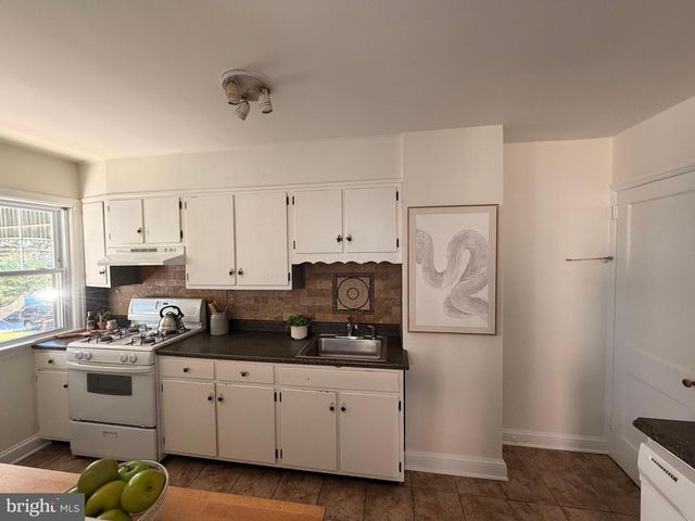 1720 BEECH ST, Wilmington, DE 19805