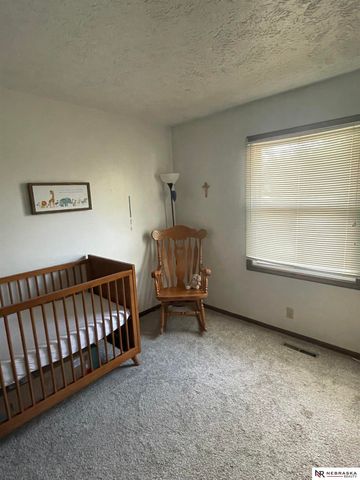 140 Debra Avenue E, Plattsmouth, NE 68048