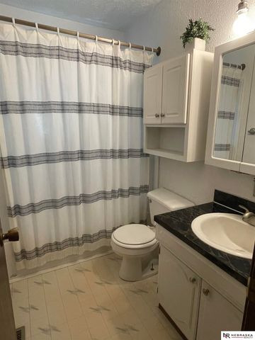 140 Debra Avenue E, Plattsmouth, NE 68048