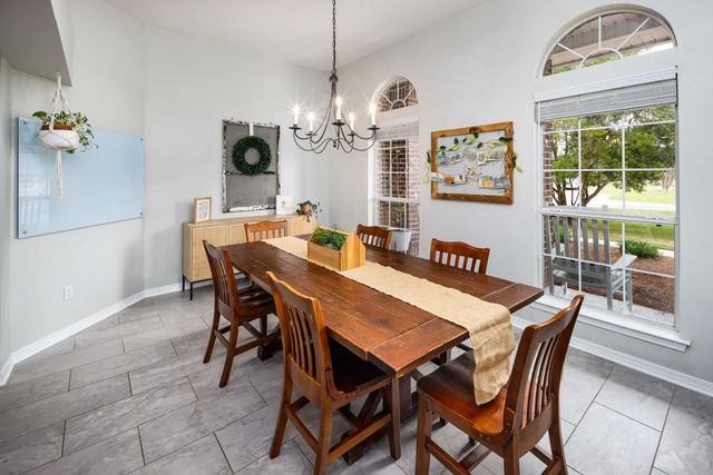 2400 Crescent Road, Navarre, FL 32566