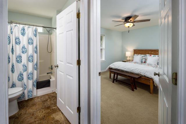 2400 Crescent Road, Navarre, FL 32566