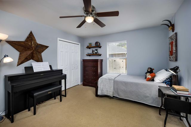 2400 Crescent Road, Navarre, FL 32566