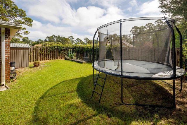 2400 Crescent Road, Navarre, FL 32566