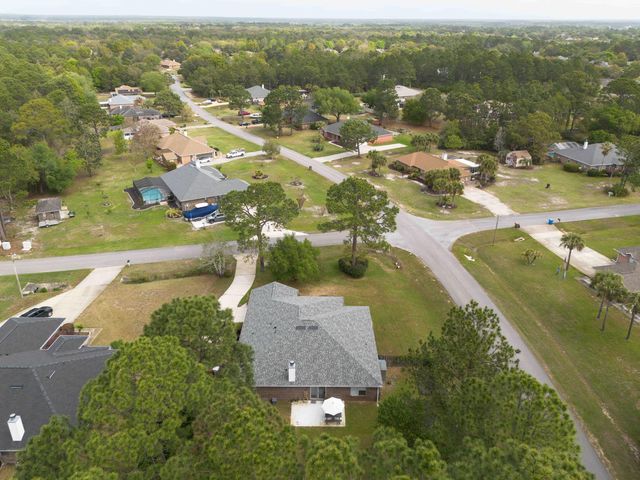 2400 Crescent Road, Navarre, FL 32566