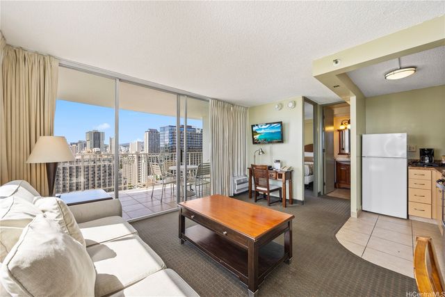 2427 Kuhio Avenue 2503, Honolulu, HI 96815