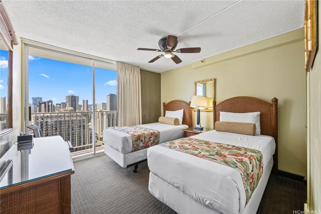 2427 Kuhio Avenue 2503, Honolulu, HI 96815
